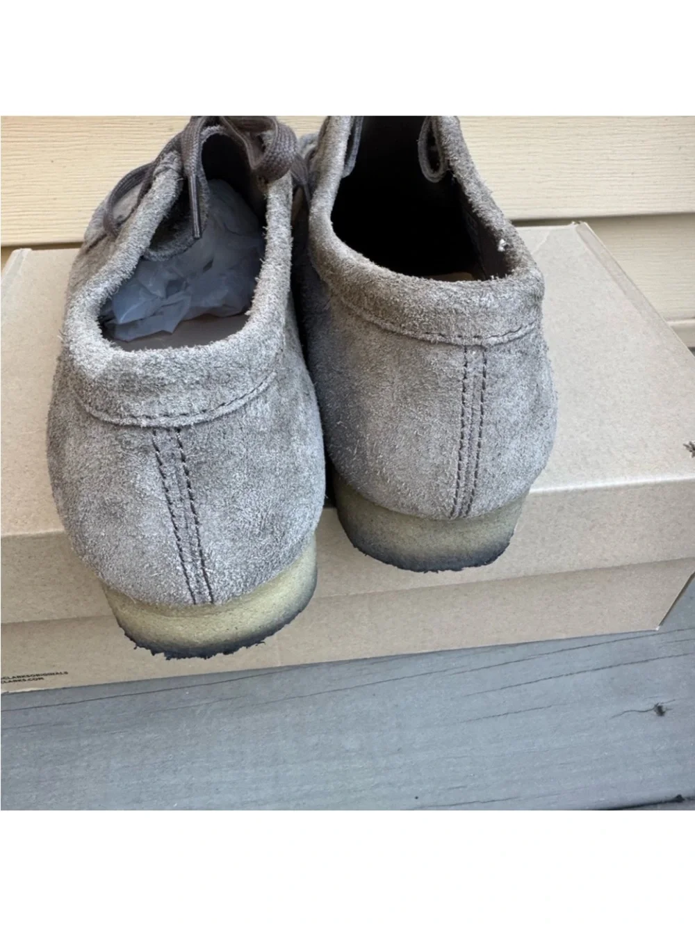 Clarks Original Men's Wallabee Suede Dark Grey Chukka Shoes 10.5